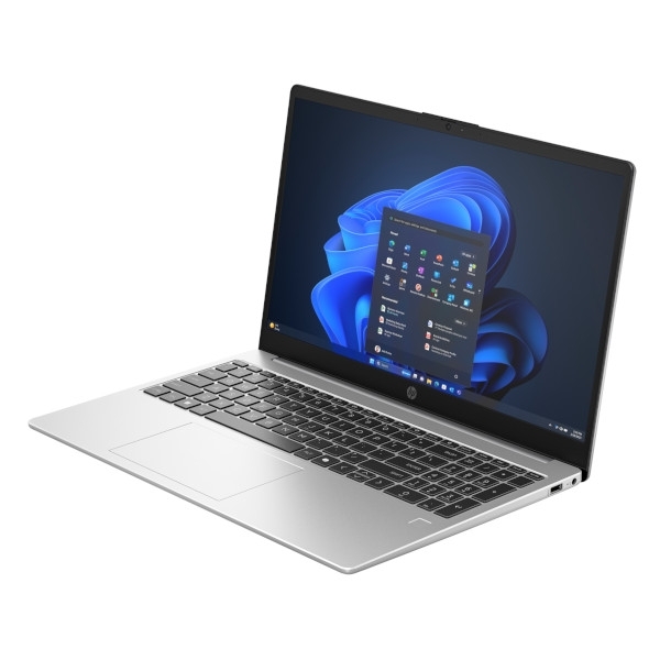 NOVO Prenosnik HP 255R