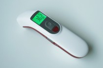 Brezkontaktni termometer za merjenje telesne temperature (zaščitno sredstvo) podrobno
